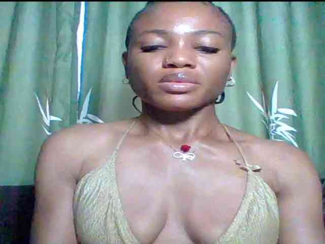 Juicypussy222 webcam