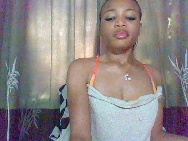 Juicypussy222