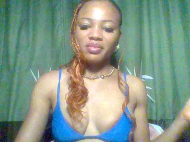 Juicypussy222