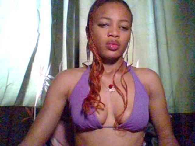 Juicypussy222 webcam
