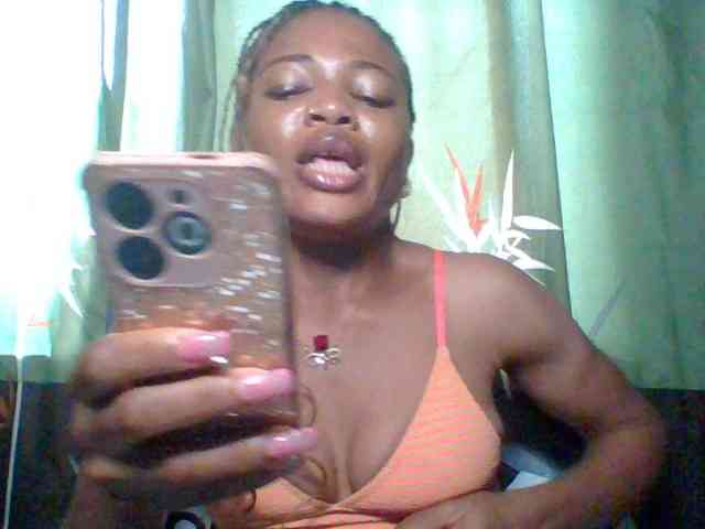 Juicypussy222