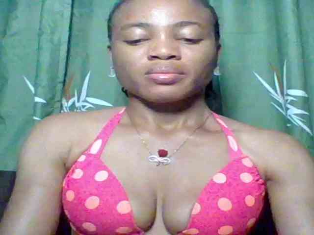 Juicypussy222 webcam