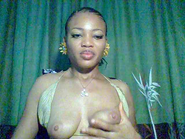 Juicypussy222