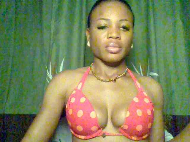 Juicypussy222 webcam