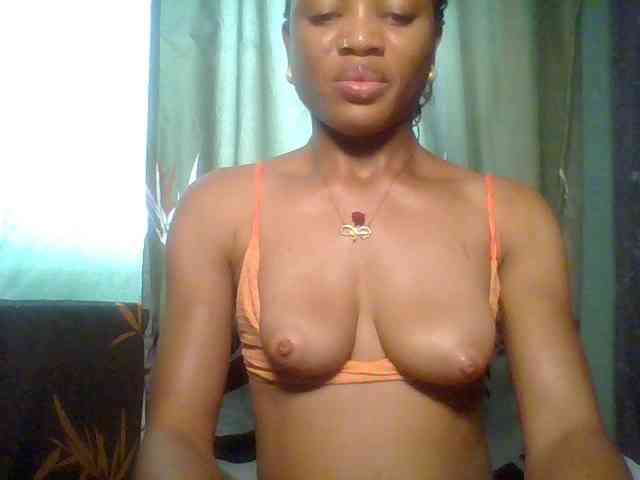 Juicypussy222 webcam