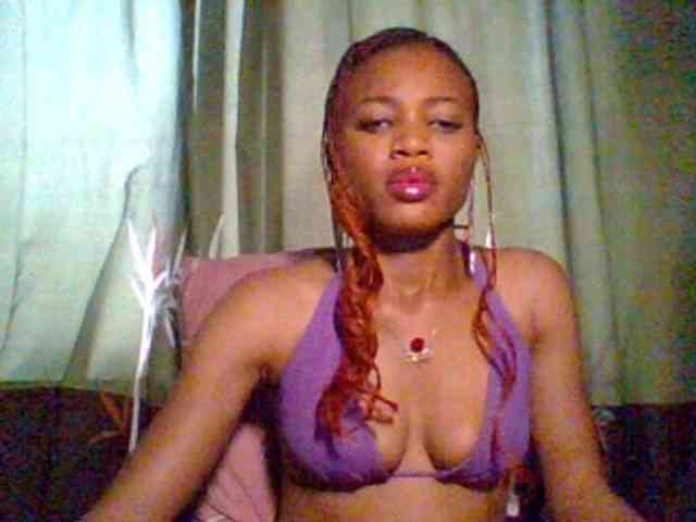 Juicypussy222 webcam