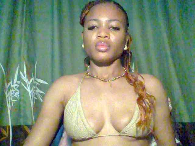 Juicypussy222 webcam
