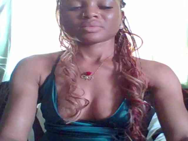 Juicypussy222