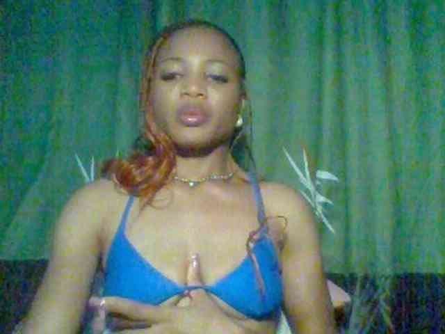 Juicypussy222 webcam