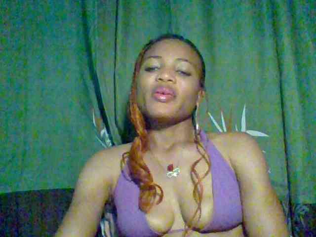 Juicypussy222 webcam