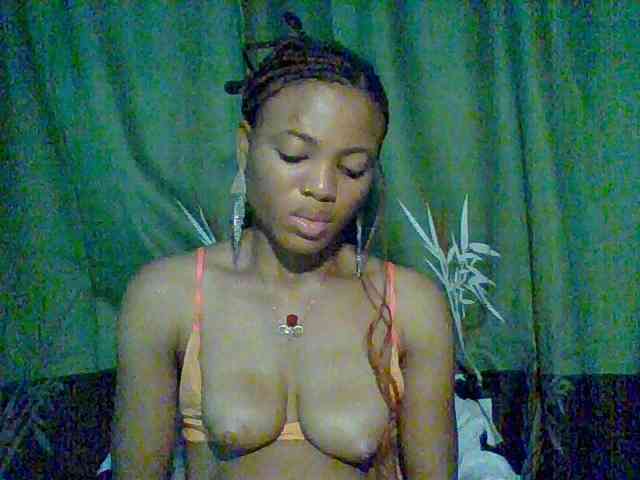 Juicypussy222