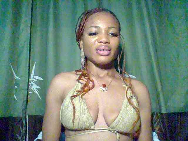 Juicypussy222 webcam