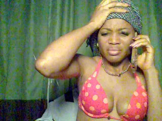 Juicypussy222 webcam
