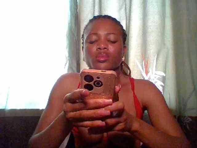 Juicypussy222