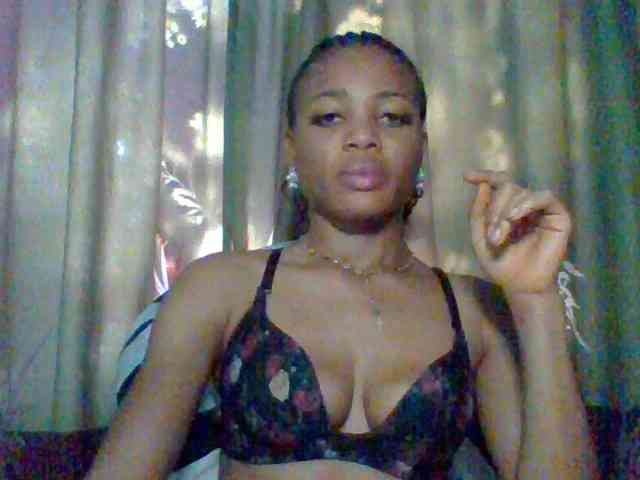 Juicypussy222