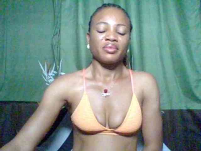 Juicypussy222 webcam