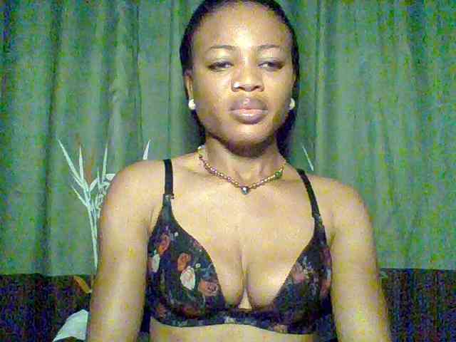 Juicypussy222