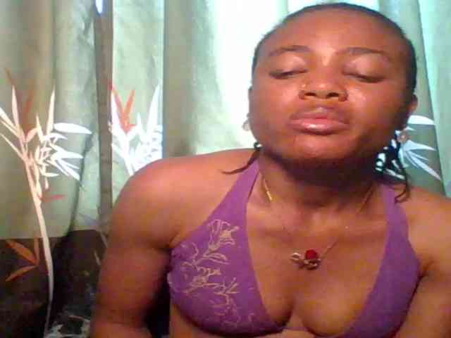 Juicypussy222 webcam
