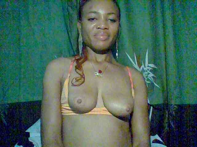 Juicypussy222 webcam
