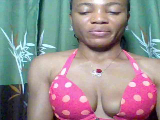Juicypussy222 webcam