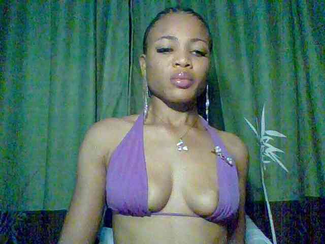 Juicypussy222