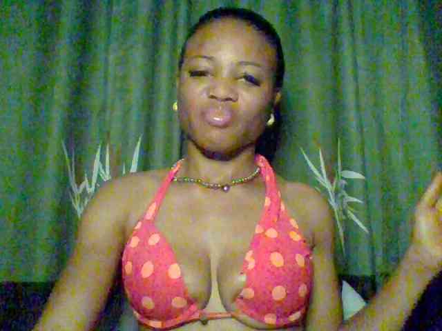 Juicypussy222 webcam