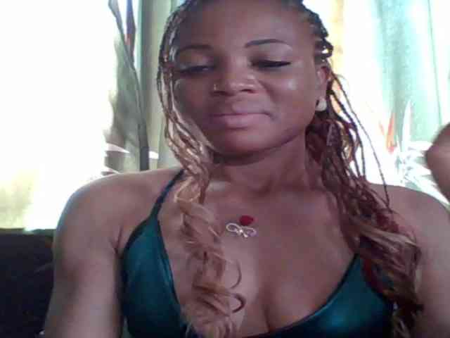 Juicypussy222 webcam
