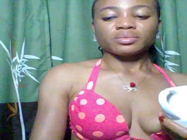 Juicypussy222 webcam