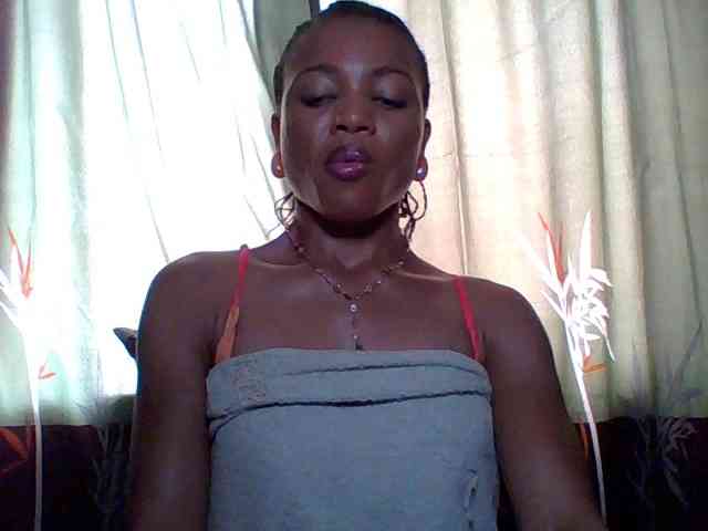 Juicypussy222