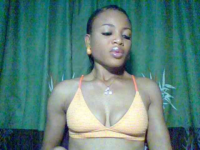 Juicypussy222