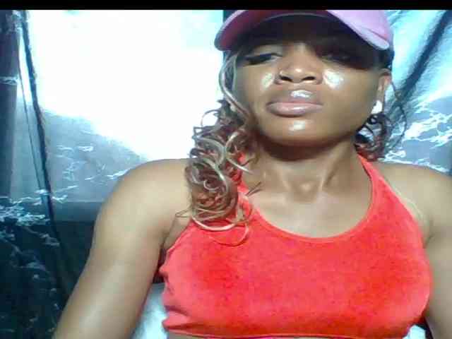 Juicypussy222 webcam