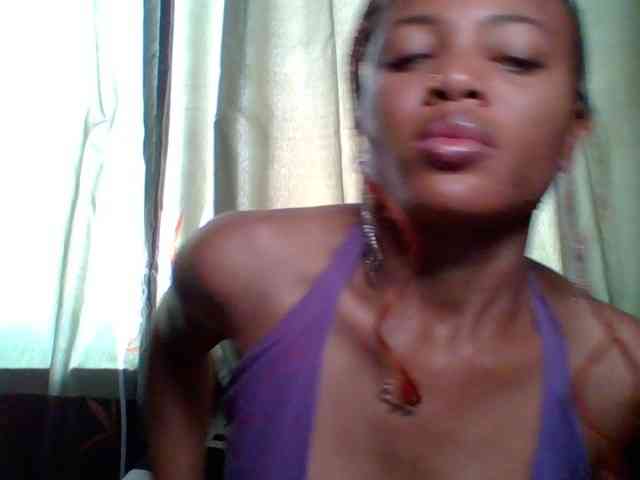 Juicypussy222 webcam
