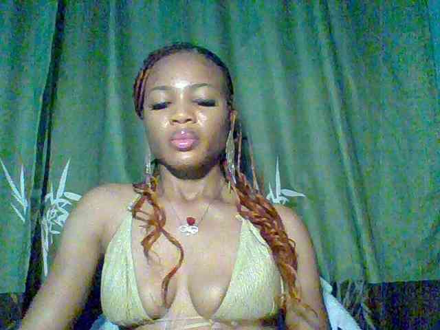 Juicypussy222 webcam