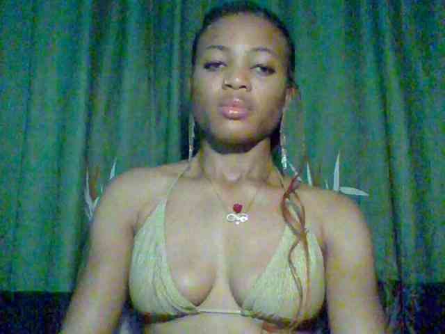 Juicypussy222 webcam