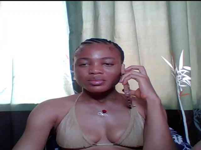 Juicypussy222 webcam
