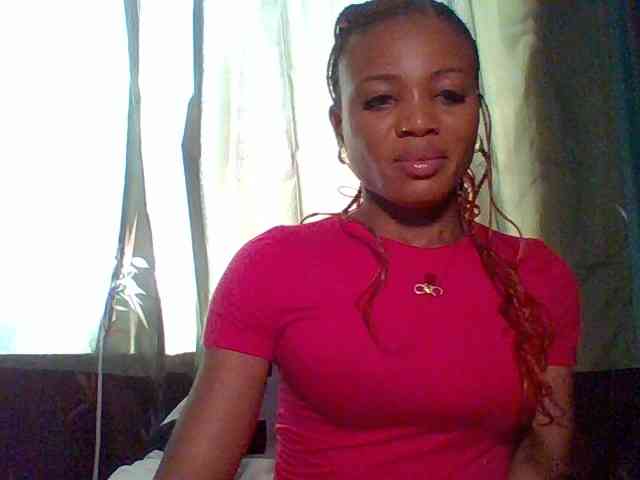 Juicypussy222