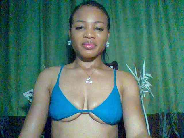 Juicypussy222