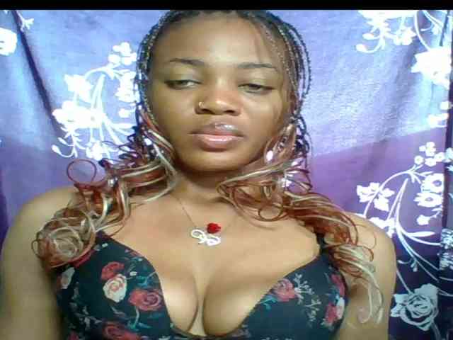 Model: Juicypussy222