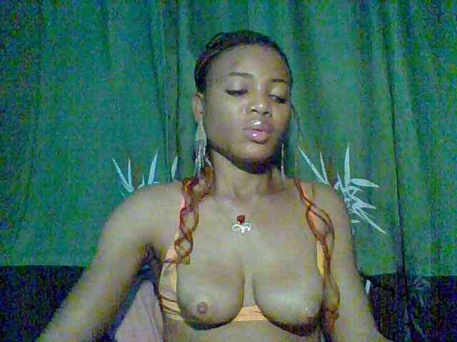 Juicypussy222