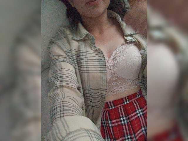 traoupi live cam on BongaCams