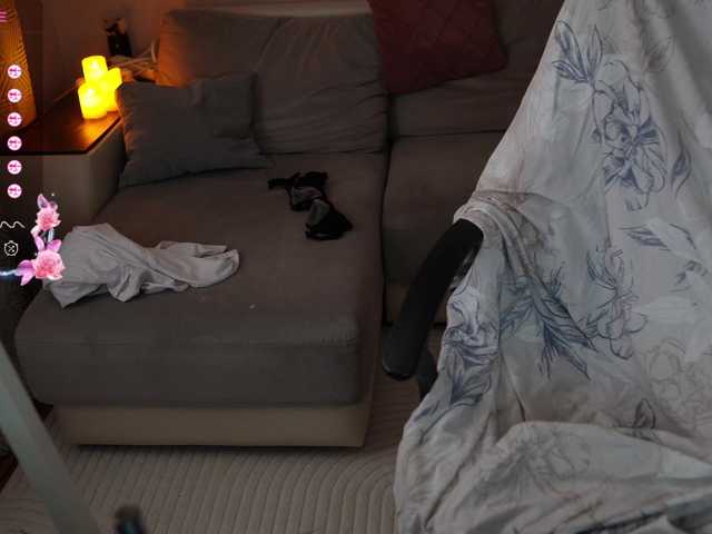 IMNOTSHYBABY live cam on BongaCams