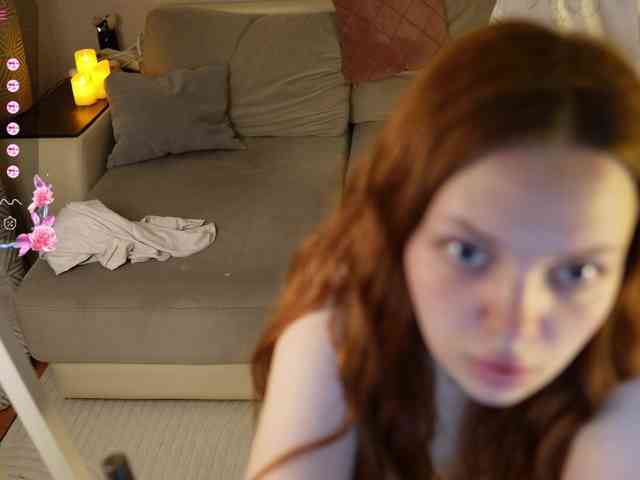 IMNOTSHYBABY webcam