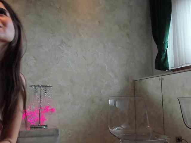 lilyrosexx webcam