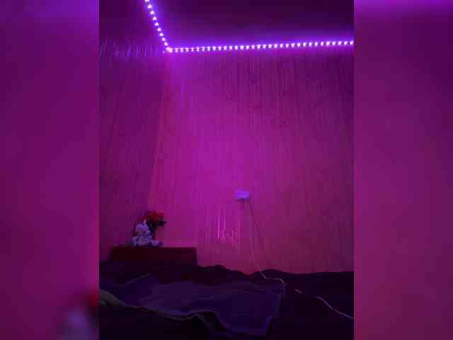 nyrelvia Sex Cam Show