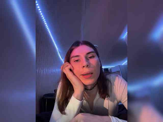 nyrelvia Sex Cam Show