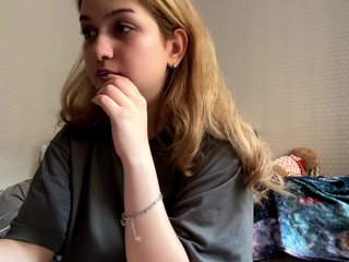 CloudyFoxy Porn Show