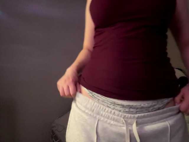CloudyFoxy live cam on BongaCams