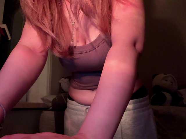CloudyFoxy live cam on BongaCams