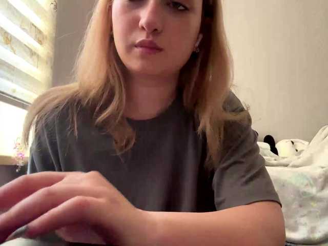 CloudyFoxy live cam on BongaCams
