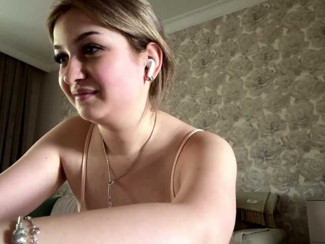 CloudyFoxy live cam on BongaCams